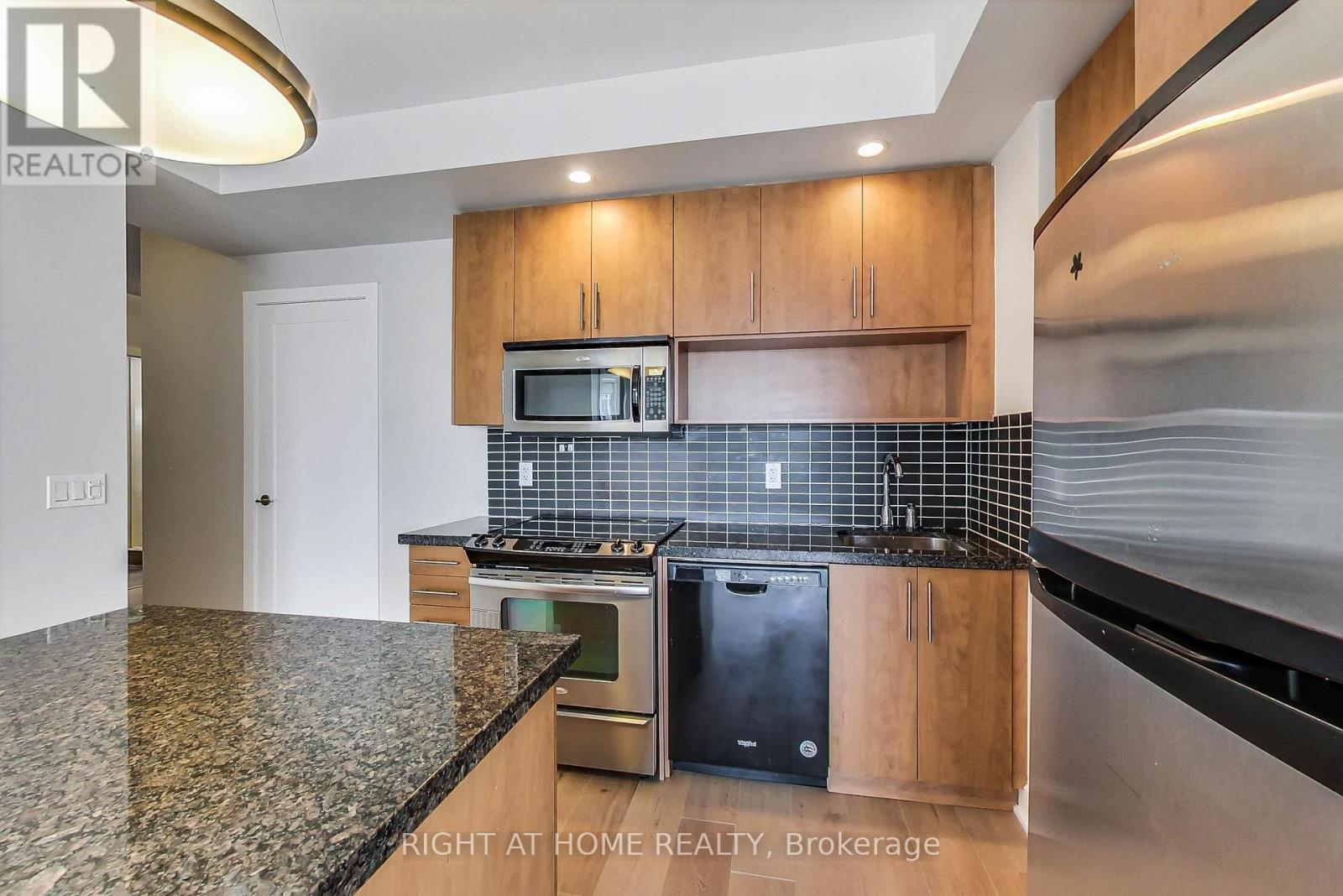 407 - 120 Homewood Avenue, Toronto (North St. James Town), Ontario  M4Y 2J3 - Photo 14 - C13107790