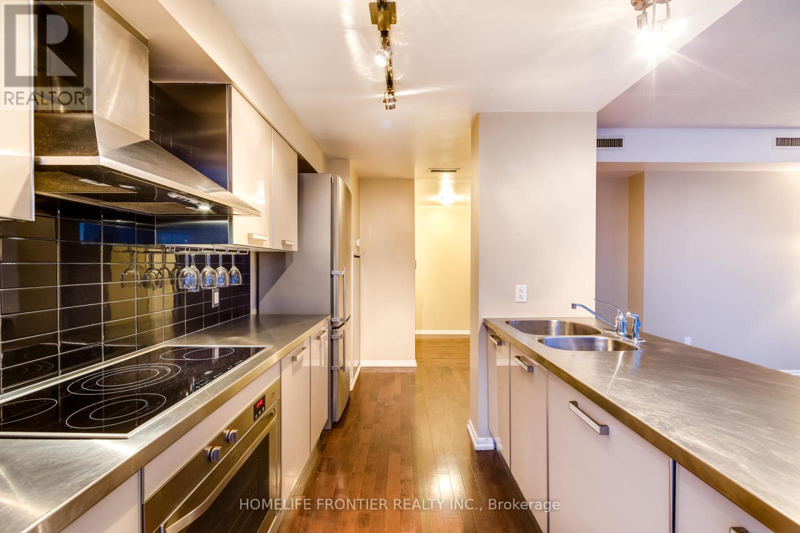 3501 - 37 Grosvenor Street, Toronto, Ontario  M4Y 3G5 - Photo 8 - C13107812