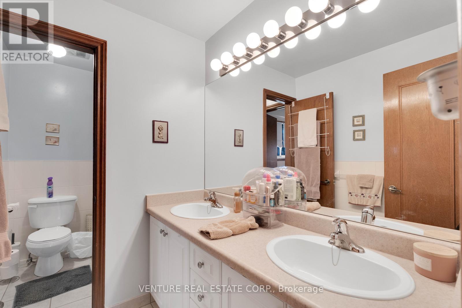 83 Jeanne Drive, Vaughan, Ontario  L4L 1X8 - Photo 21 - N13107806