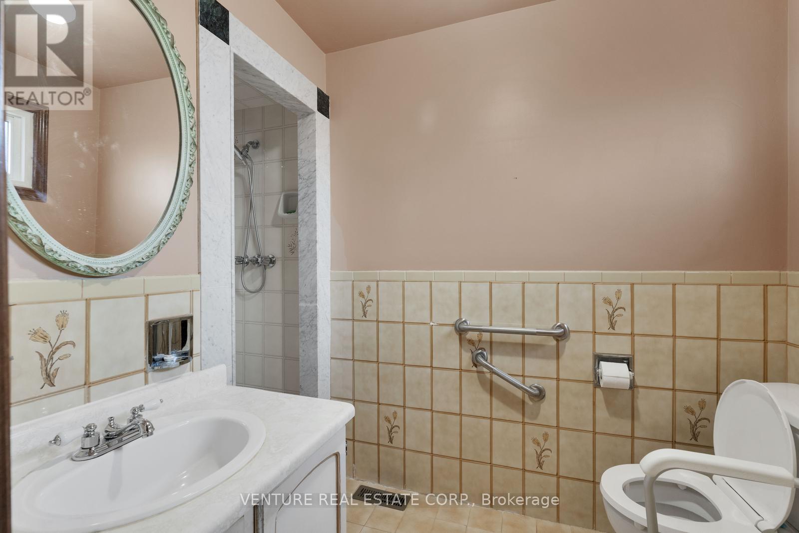 83 Jeanne Drive, Vaughan, Ontario  L4L 1X8 - Photo 31 - N13107806