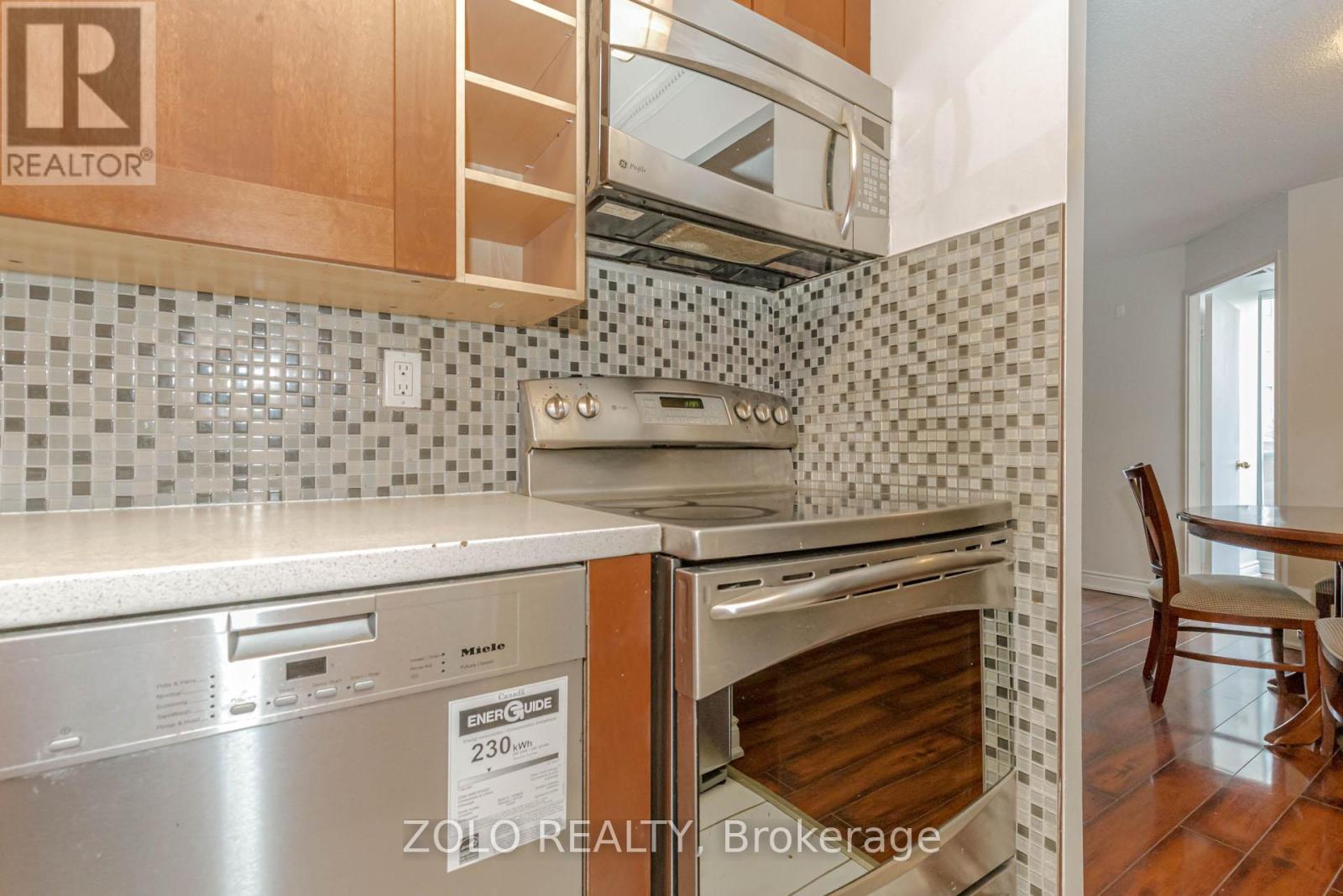 111 - 145 Hillcrest Avenue, Mississauga, Ontario  L5B 3Z1 - Photo 19 - W13107770