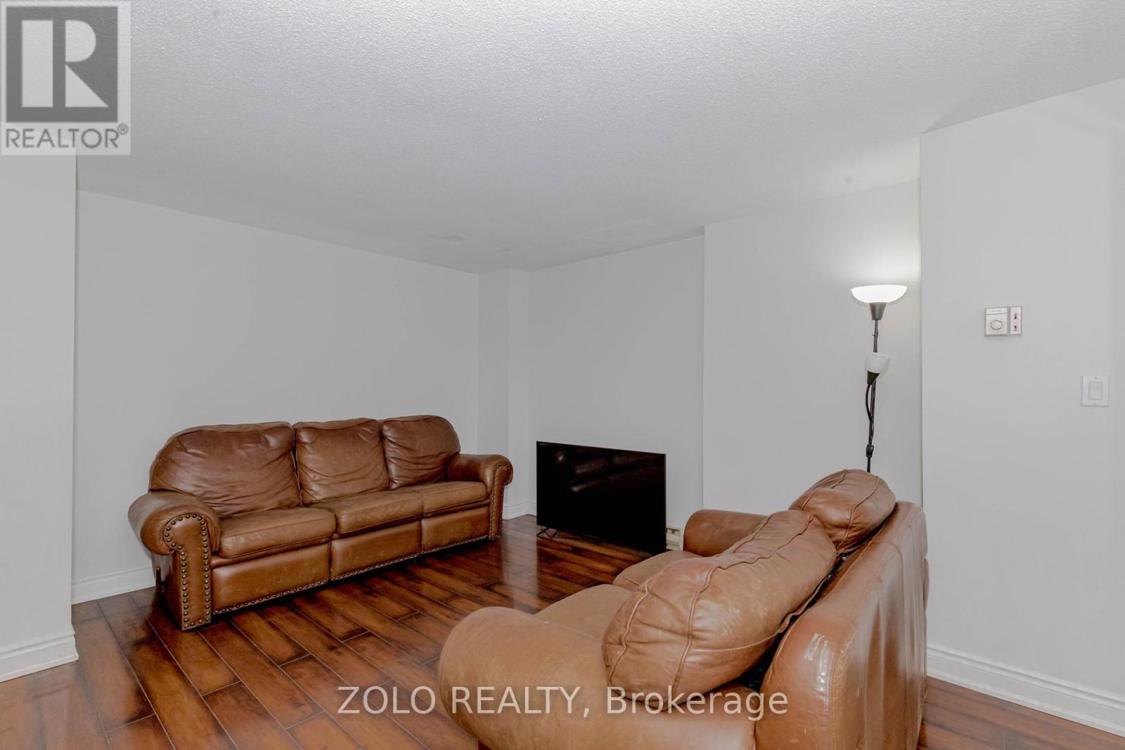 111 - 145 Hillcrest Avenue, Mississauga, Ontario  L5B 3Z1 - Photo 23 - W13107770