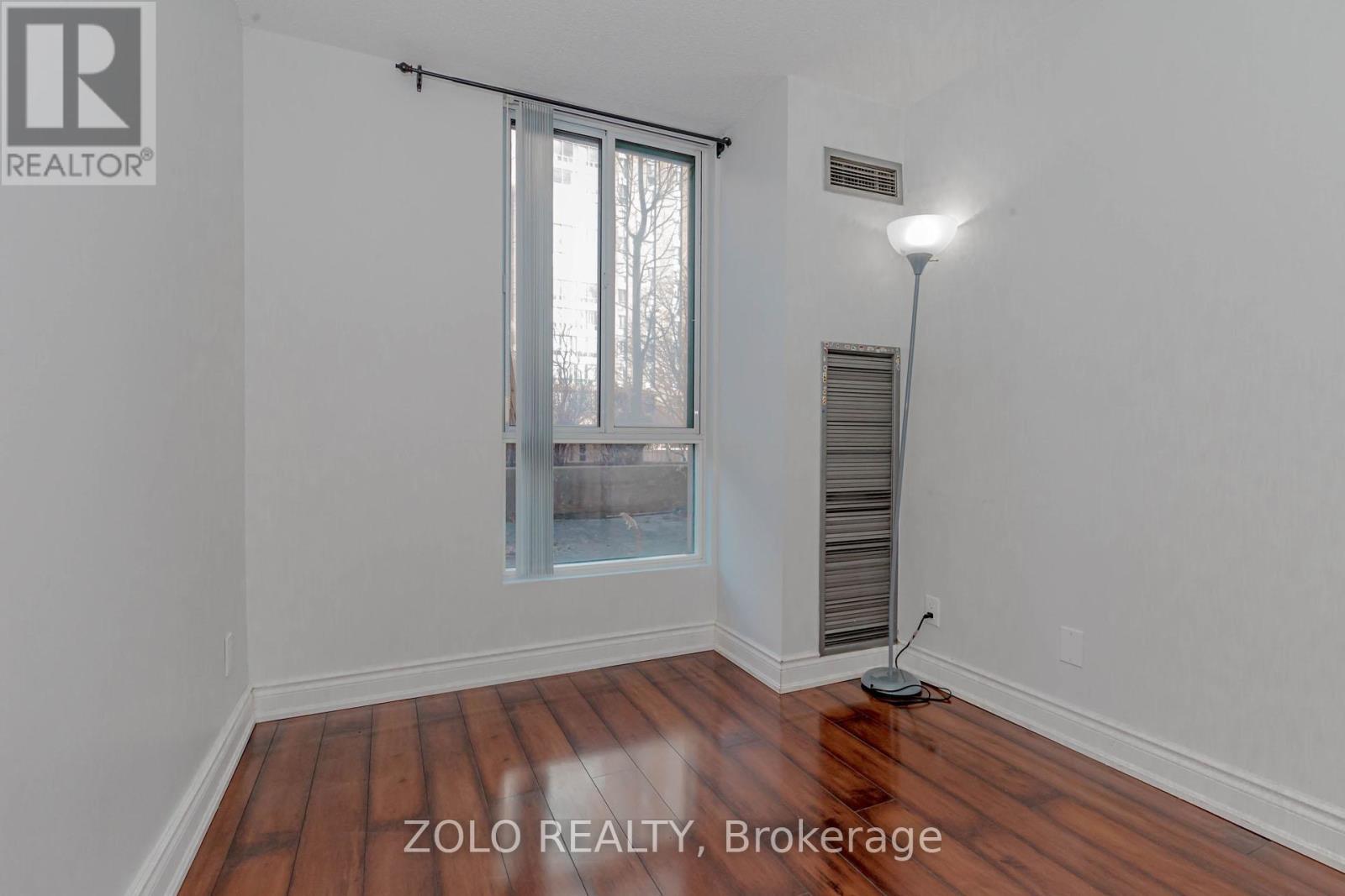 111 - 145 Hillcrest Avenue, Mississauga, Ontario  L5B 3Z1 - Photo 30 - W13107770