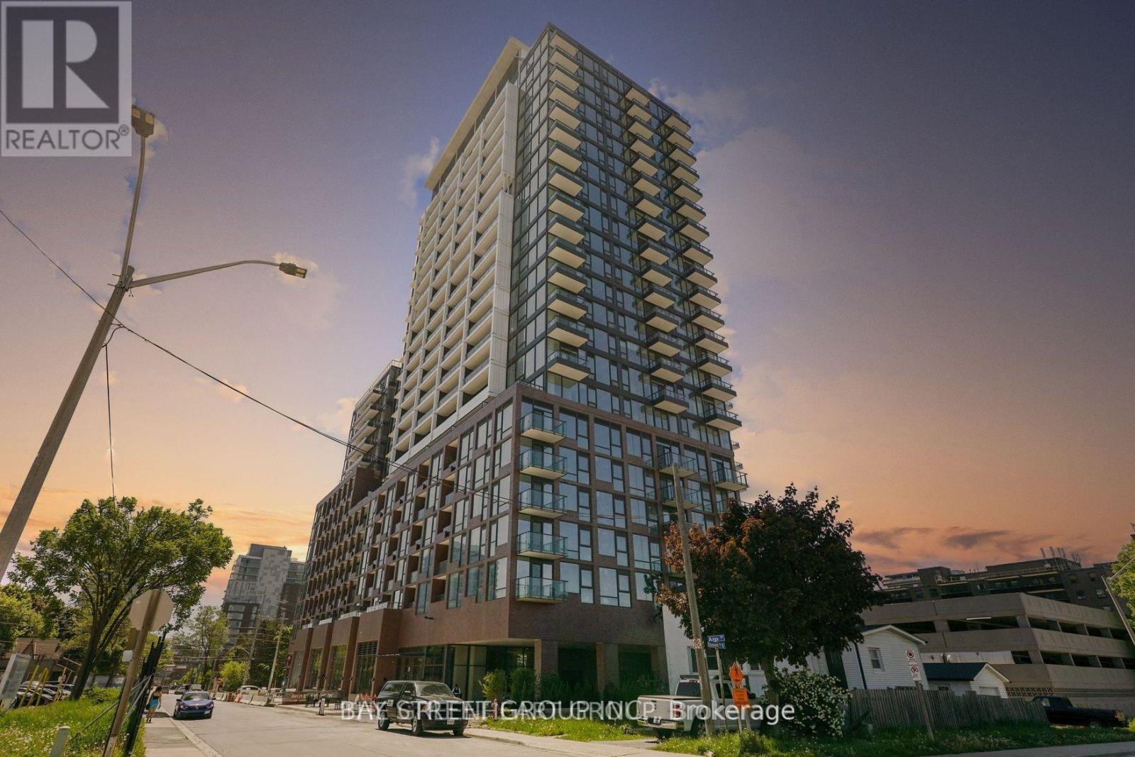 2021 - 25 KINGSBRIDGE GARDEN CIRCLE, Mississauga, Ontario