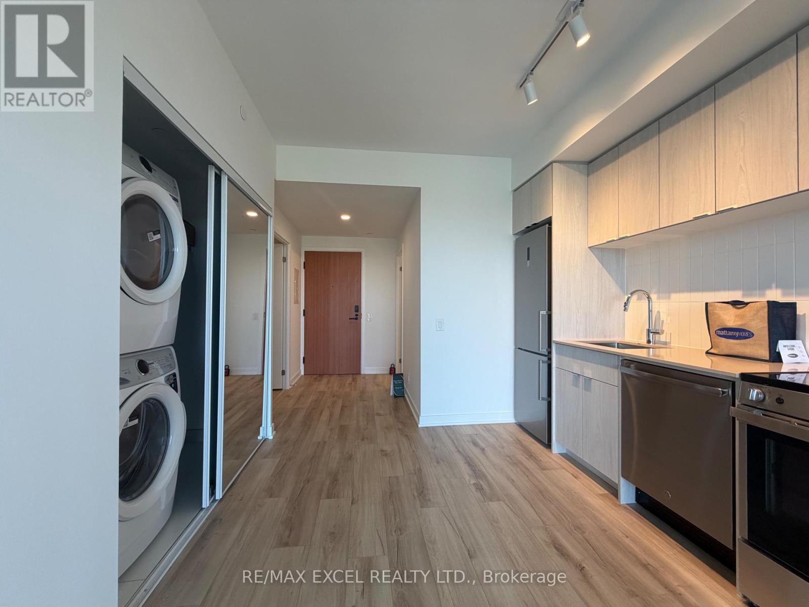 1013 - 1660 Bloor Street W, Toronto, Ontario  M6P 1B1 - Photo 16 - W13107822