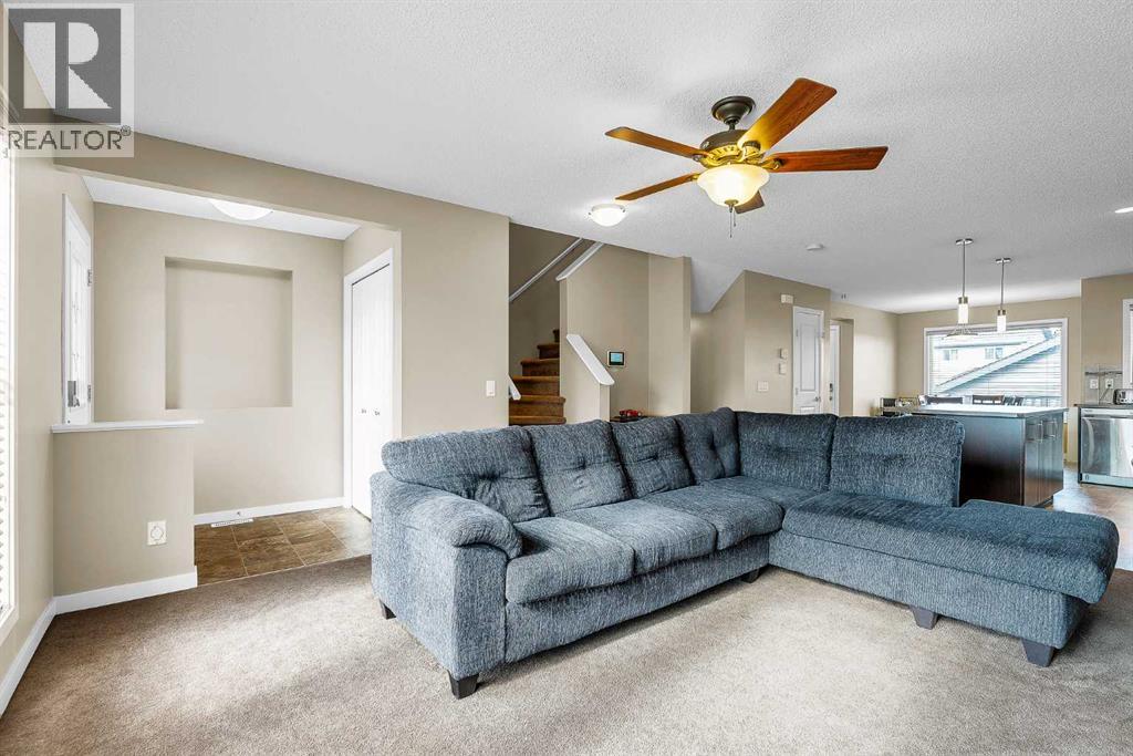 176 Skyview Point Green Ne, Calgary, Alberta  T3N 0G8 - Photo 5 - A2309279