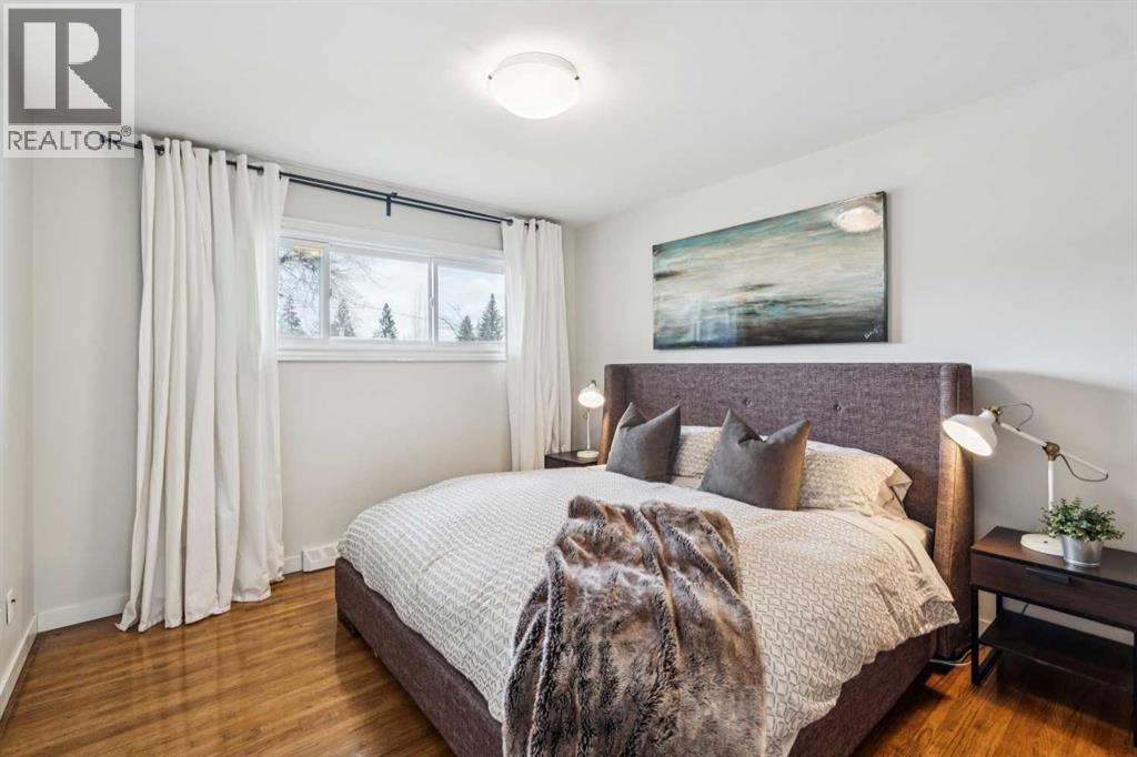 19 Hyslop Drive SW, Calgary, Alberta  T2V 3A2 - Photo 15 - A2308094