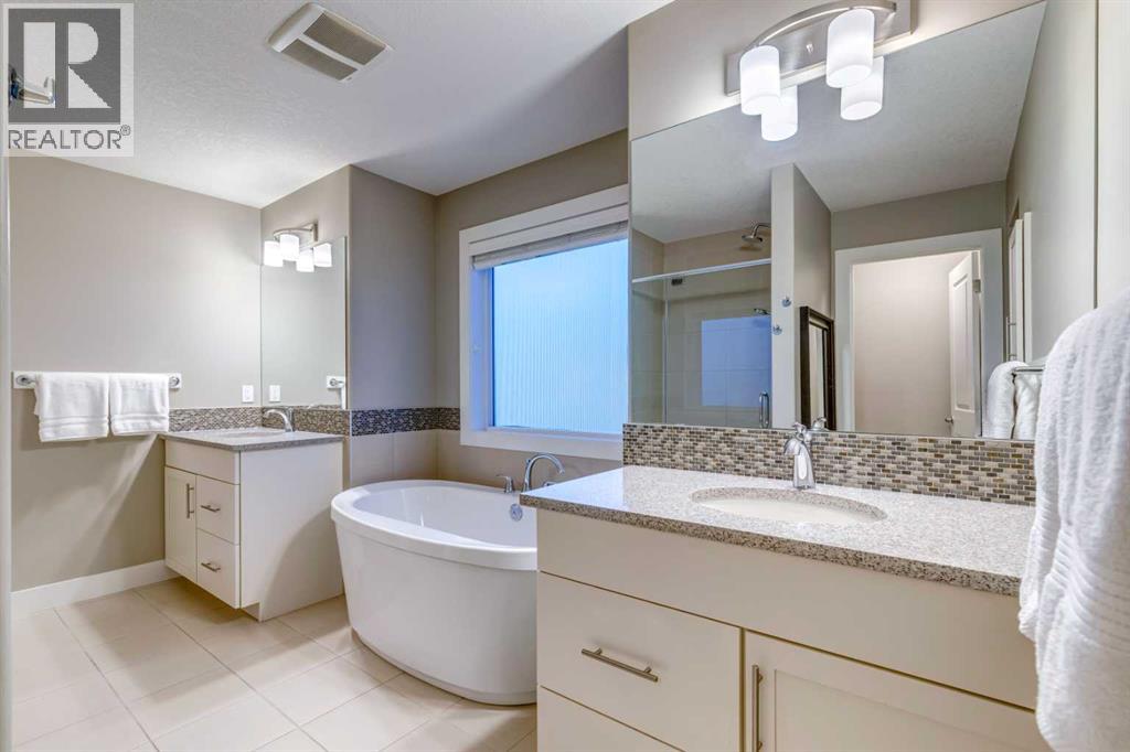 490 Mahogany Manor Se, Calgary, Alberta  T3M 1V7 - Photo 25 - A2308316
