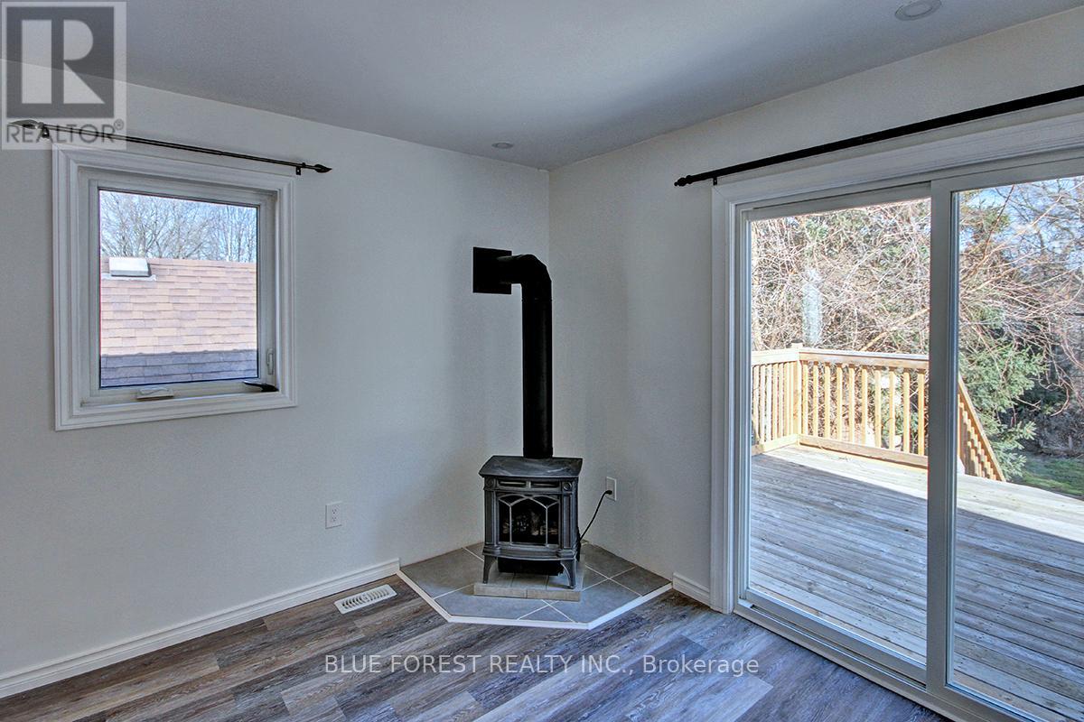 146 Emerson Avenue, London South, Ontario  N5Z 3L6 - Photo 14 - X13107838