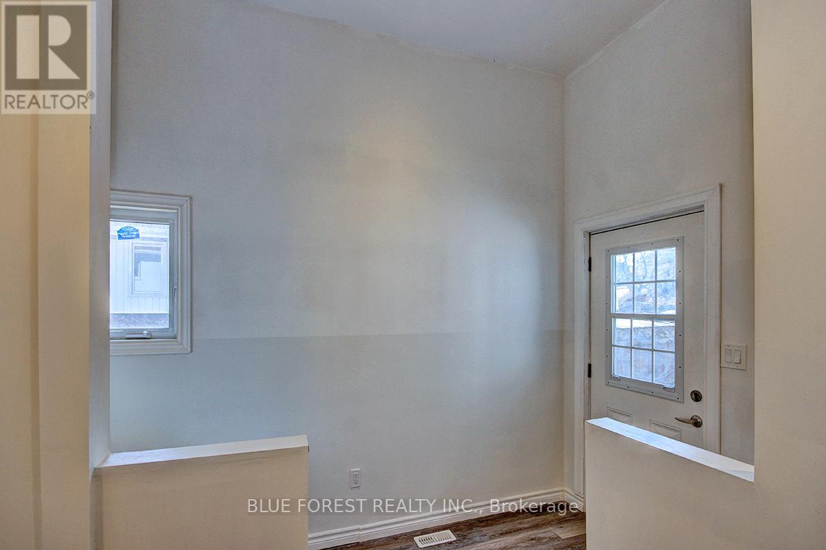 146 Emerson Avenue, London South, Ontario  N5Z 3L6 - Photo 19 - X13107838