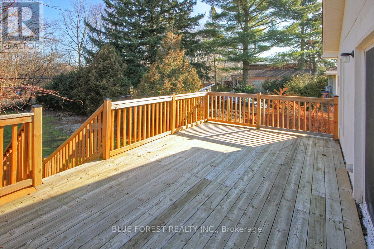 146 Emerson Avenue, London South, Ontario  N5Z 3L6 - Photo 27 - X13107838