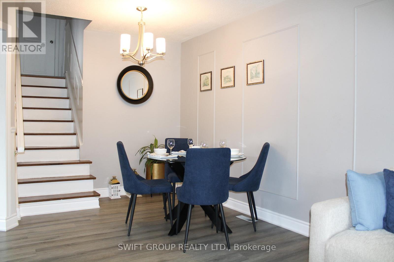 2218 Buttonbush Crescent, Mississauga, Ontario  L5L 1C5 - Photo 10 - W13075400