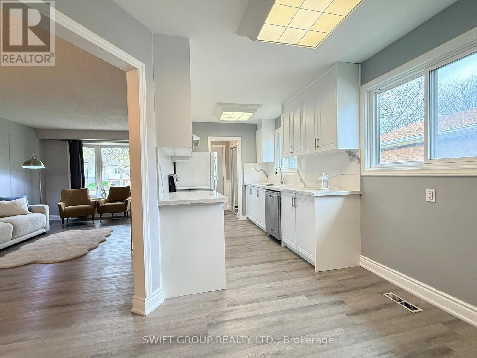 2218 Buttonbush Crescent, Mississauga, Ontario  L5L 1C5 - Photo 27 - W13075400