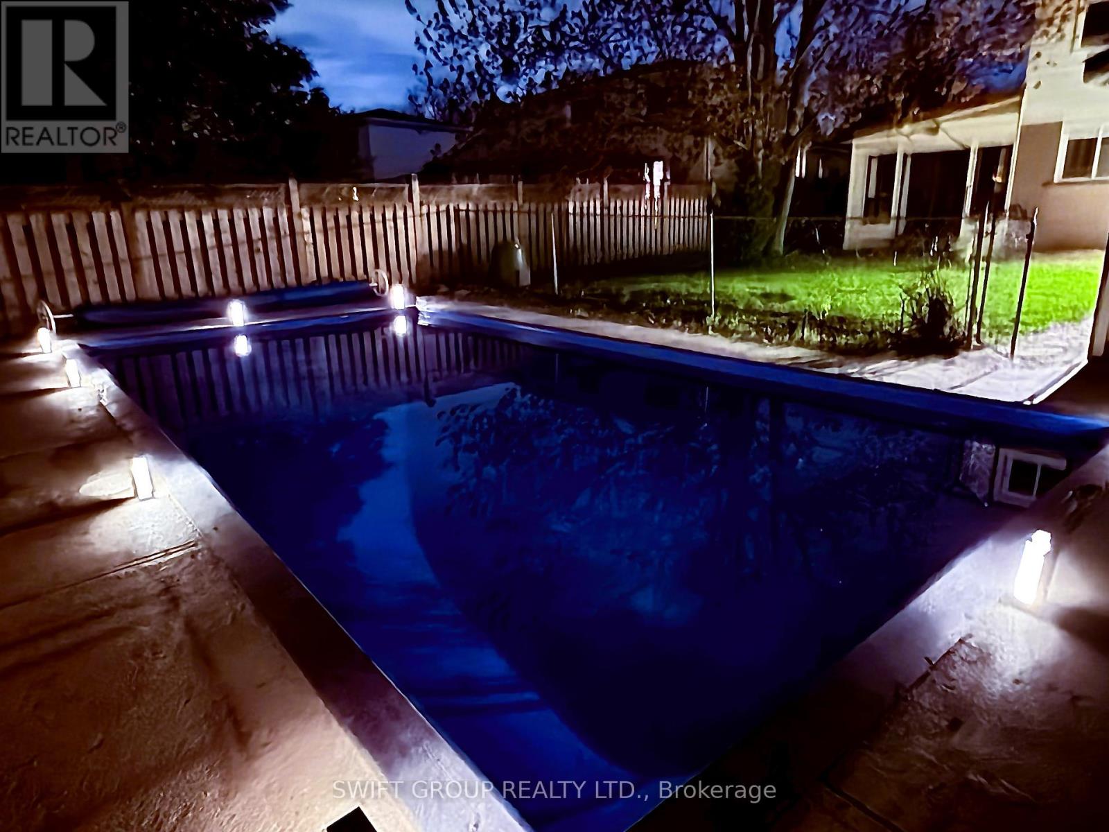 2218 Buttonbush Crescent, Mississauga, Ontario  L5L 1C5 - Photo 41 - W13075400
