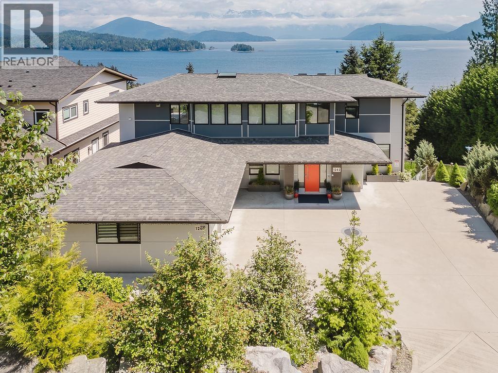 1242 ST ANDREWS ROAD, Gibsons, British Columbia