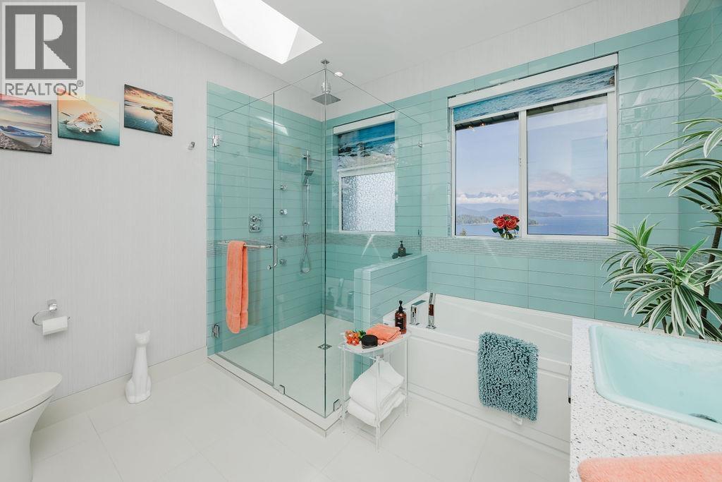 1242 St Andrews Road, Gibsons, British Columbia  V0N 1V1 - Photo 20 - R3121695