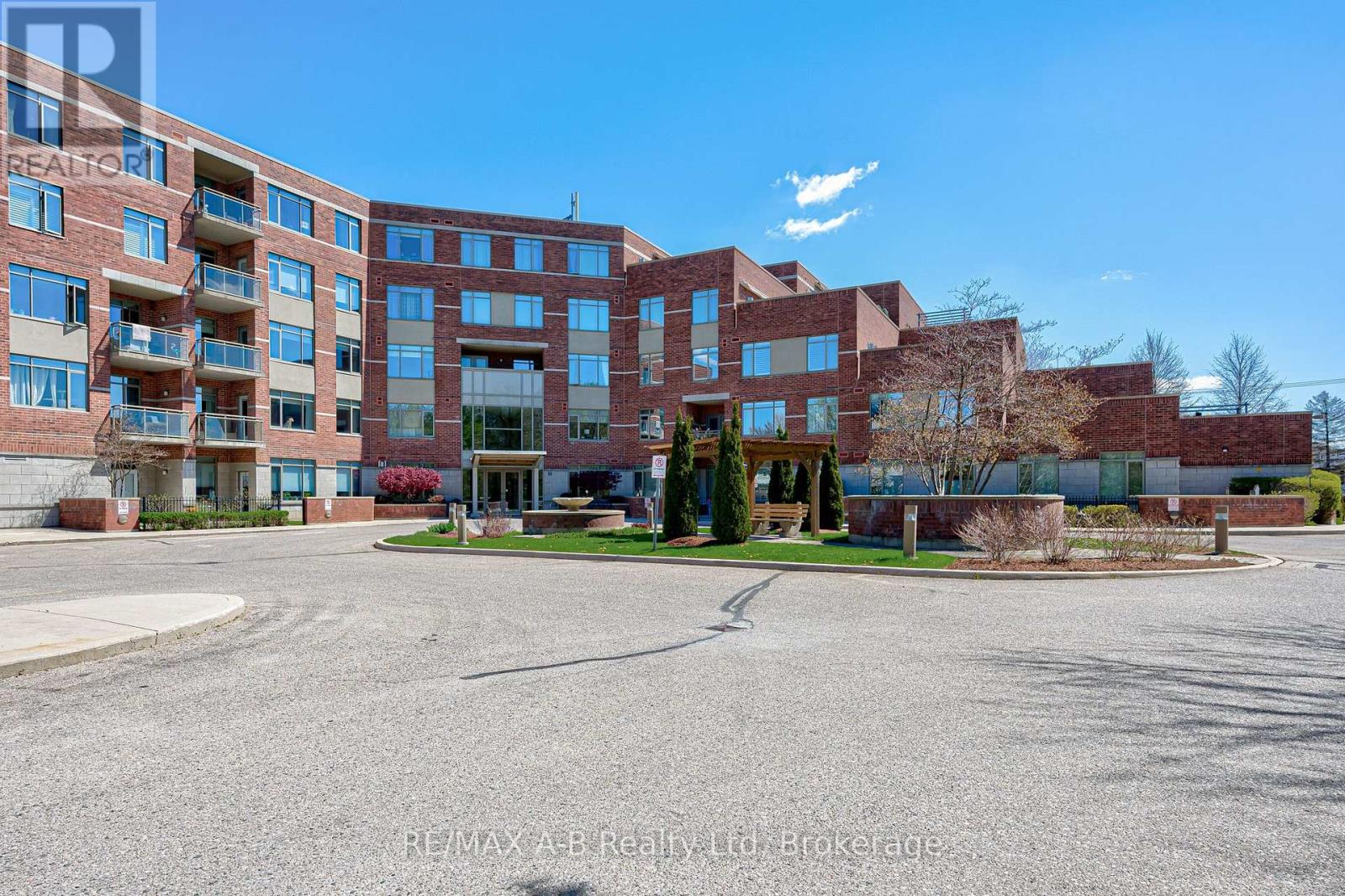 101 - 400 Romeo Street N, Stratford, Ontario  N5A 0A2 - Photo 2 - X13107846
