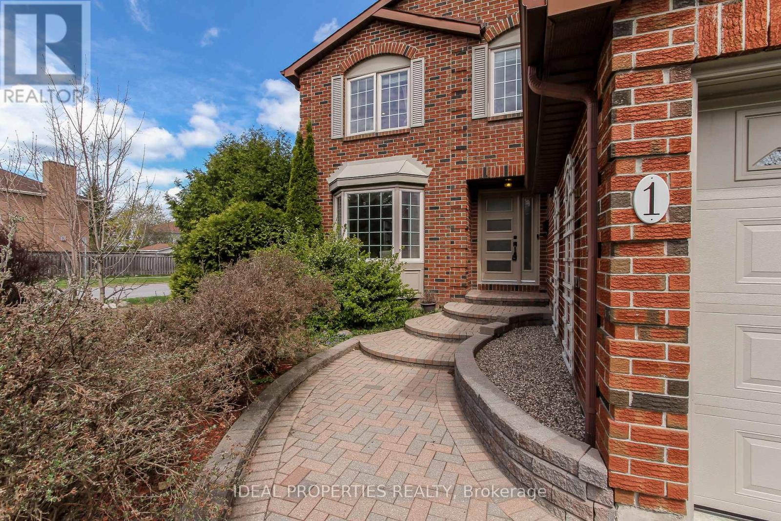 1 Acklam Terrace, Ottawa, Ontario  K2K 2H1 - Photo 6 - X13107840