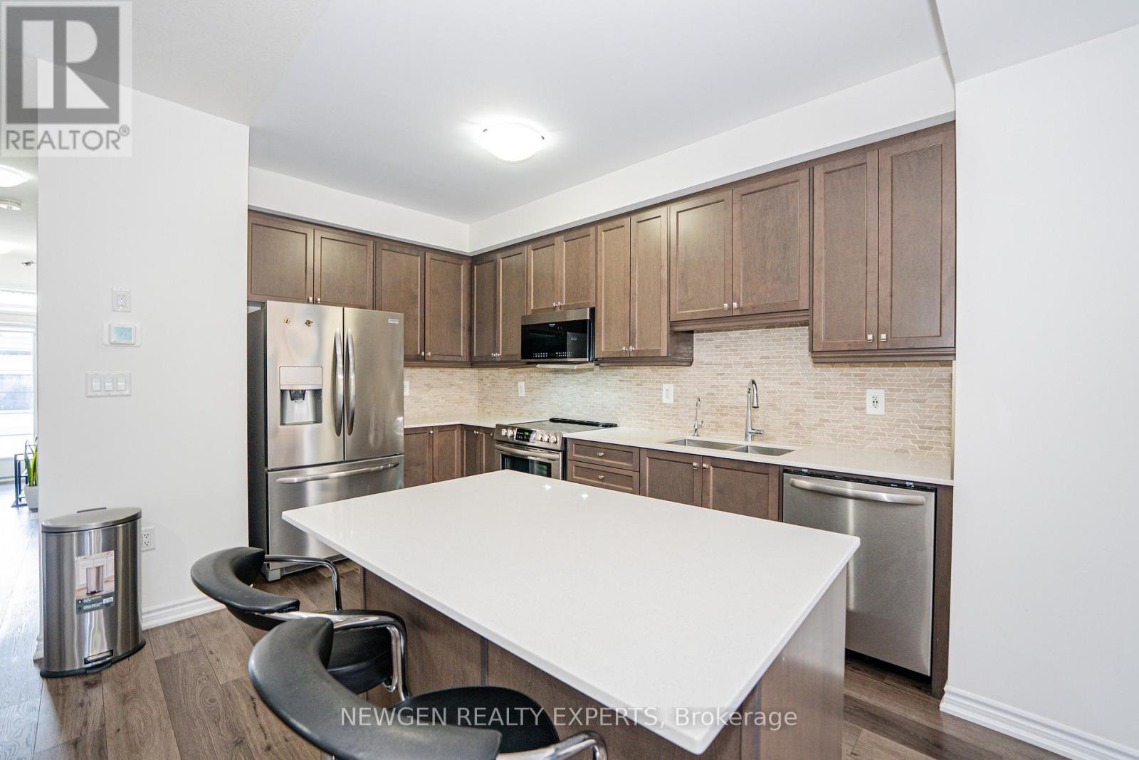24 Bellhouse Avenue, Brantford, Ontario  N3T 0T7 - Photo 9 - X13107136