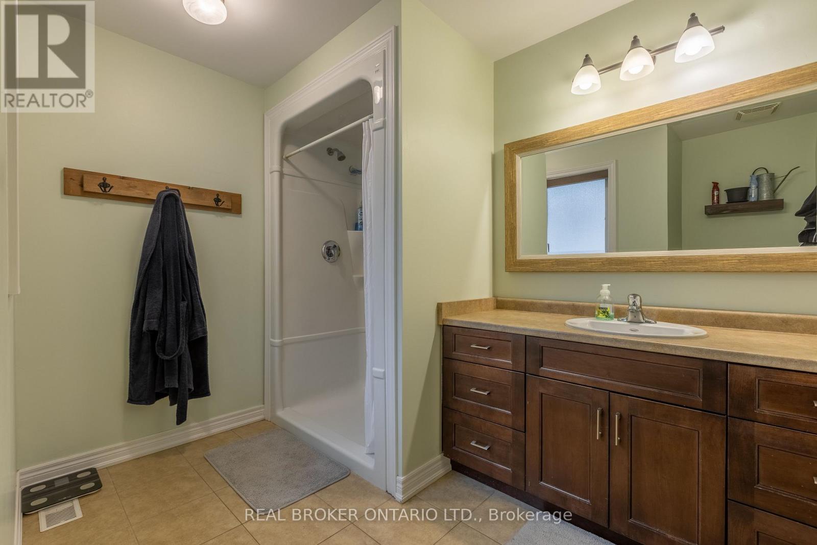 50 Gaiser Road, Welland, Ontario  L3C 0B5 - Photo 25 - X12905332