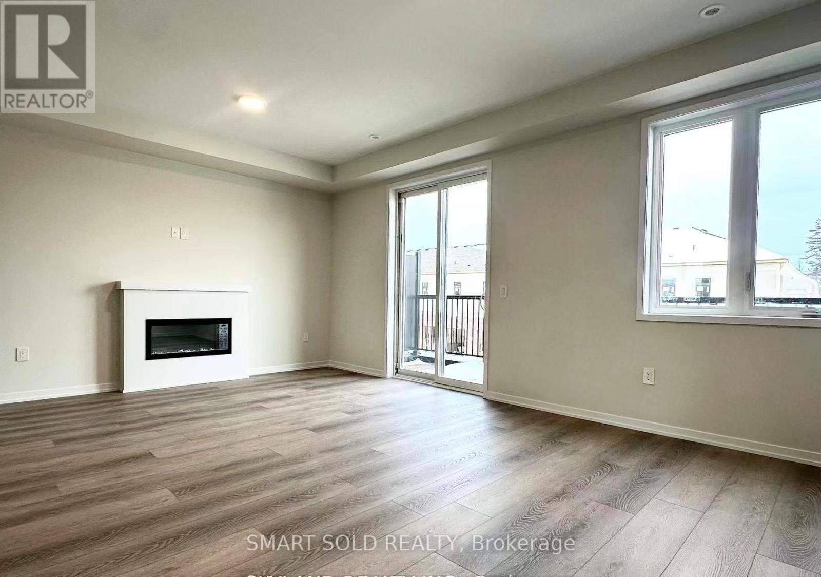 43 Helmkay Avenue, Richmond Hill, Ontario  L4E 1P3 - Photo 10 - N13107862