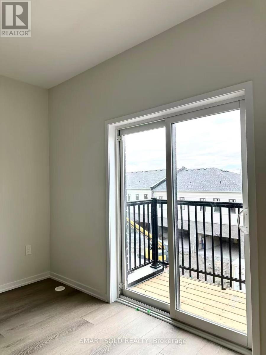 43 Helmkay Avenue, Richmond Hill, Ontario  L4E 1P3 - Photo 6 - N13107862