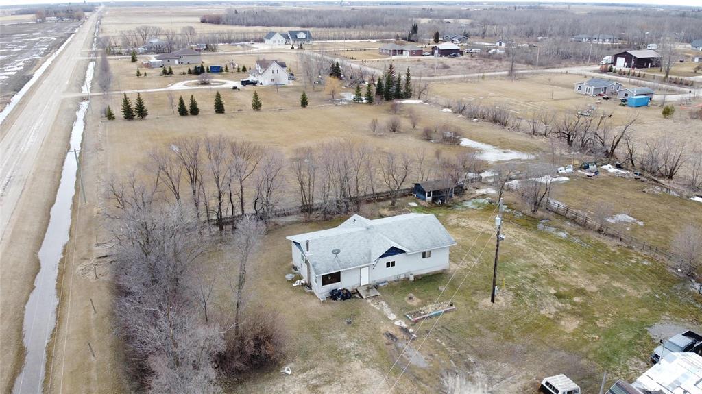 34122 37e Road, Steinbach, Manitoba  R5G 1L4 - Photo 17 - 202606008