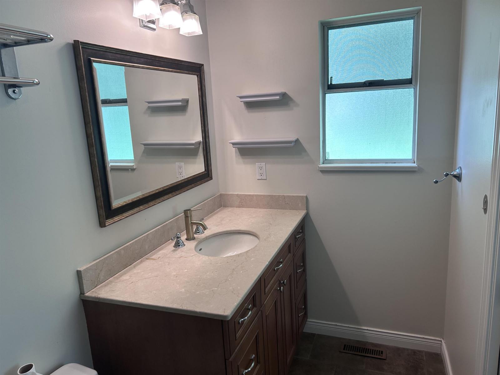 30922 Sandpiper Place, Abbotsford, British Columbia V2T 5L5 - Photo 12 - R3100822