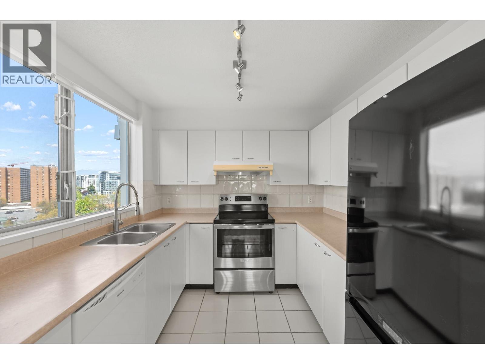 1100 7680 Granville Avenue, Richmond, British Columbia  V6Y 4B9 - Photo 19 - R3121338