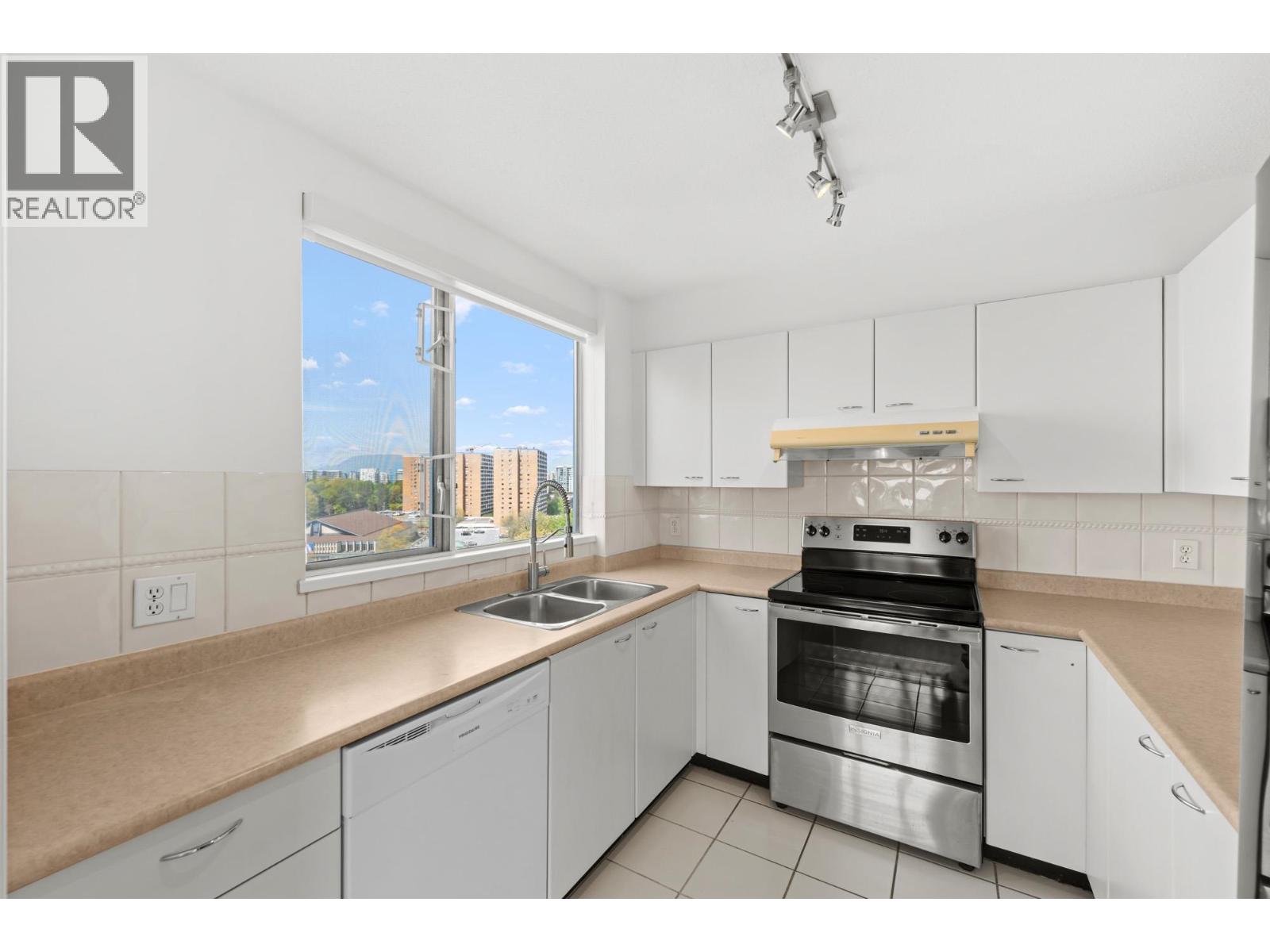 1100 7680 Granville Avenue, Richmond, British Columbia  V6Y 4B9 - Photo 18 - R3121338
