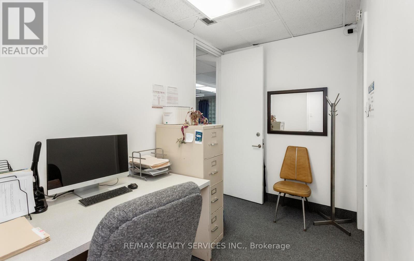 #100 - 57 Village Centre Place, Mississauga, Ontario  L4Z 1V9 - Photo 15 - W13107842