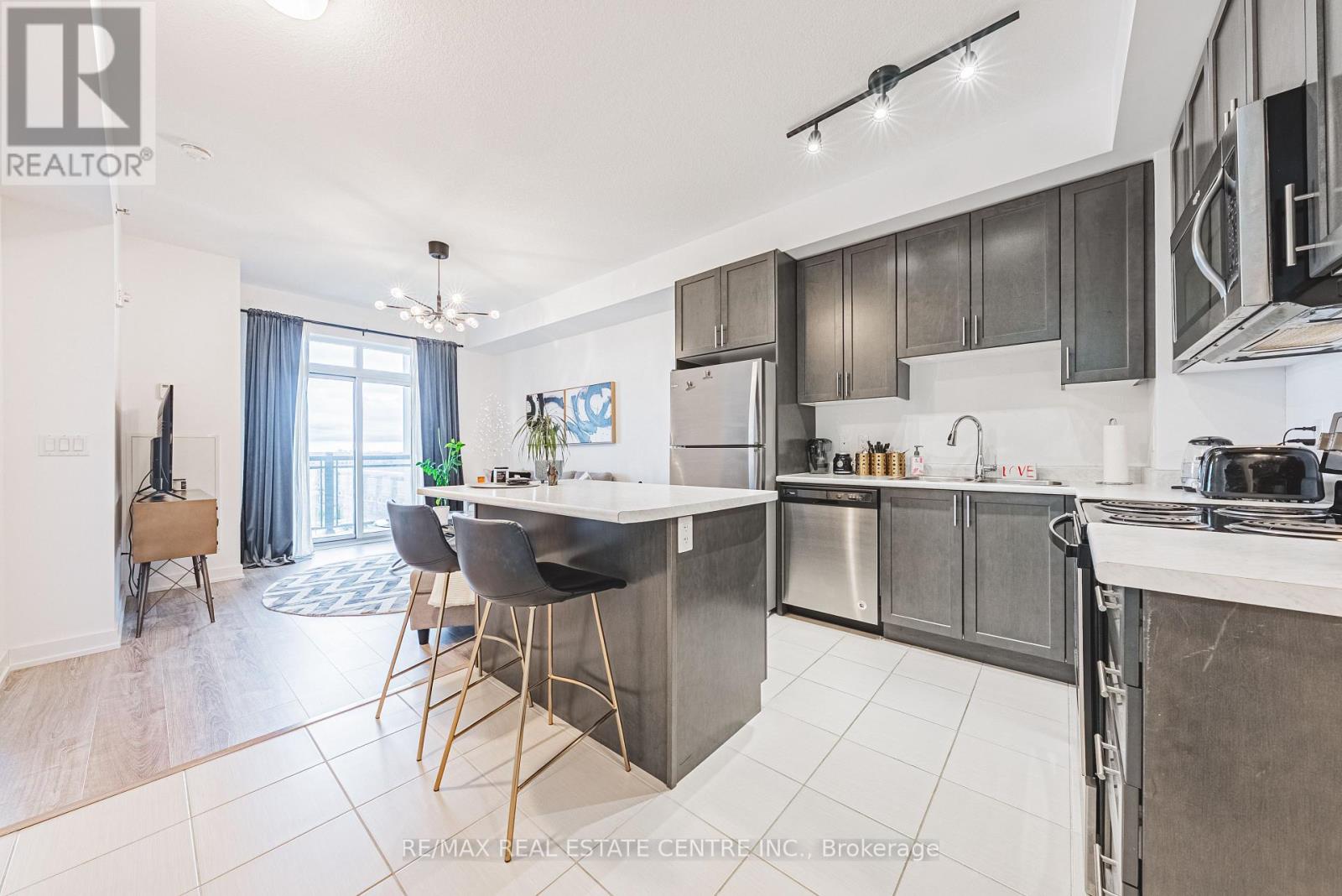 711 - 2486 Old Bronte Road, Oakville, Ontario  L6M 4J2 - Photo 4 - W13107848