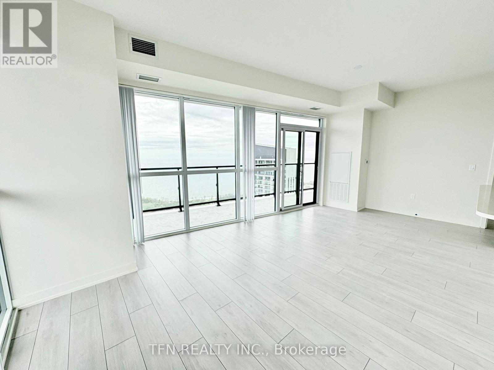4102 - 38 Annie Craig Drive, Toronto, Ontario  M8V 0G9 - Photo 3 - W13107850
