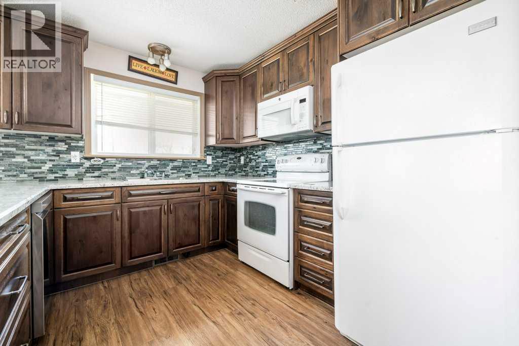 418 9 Avenue Se, Redcliff, Alberta  T0J 2P0 - Photo 14 - A2309713