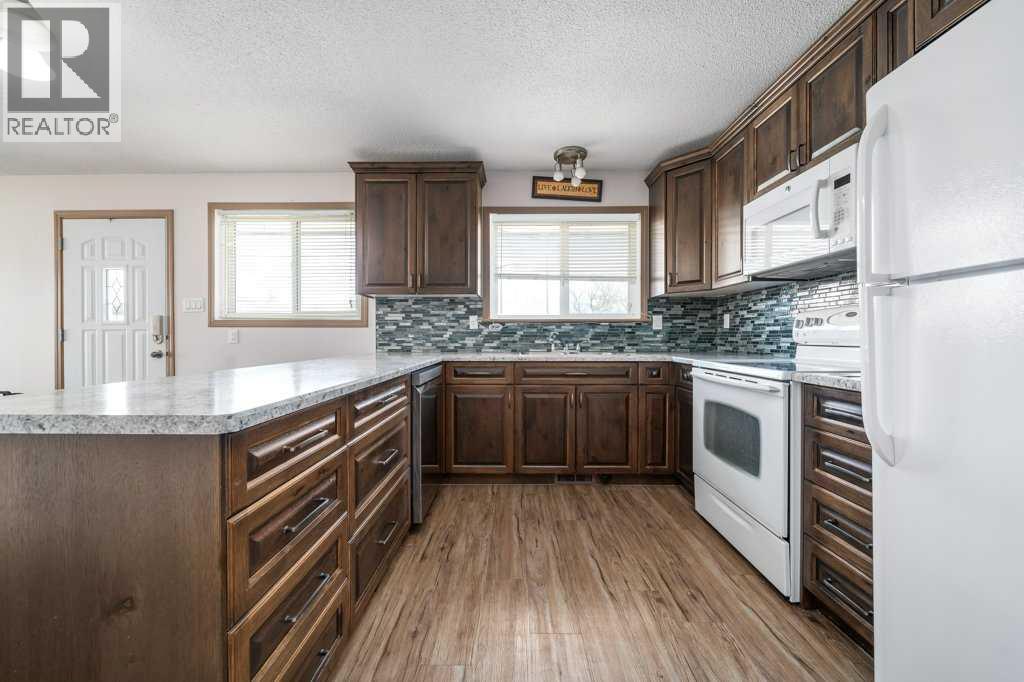 418 9 Avenue Se, Redcliff, Alberta  T0J 2P0 - Photo 15 - A2309713