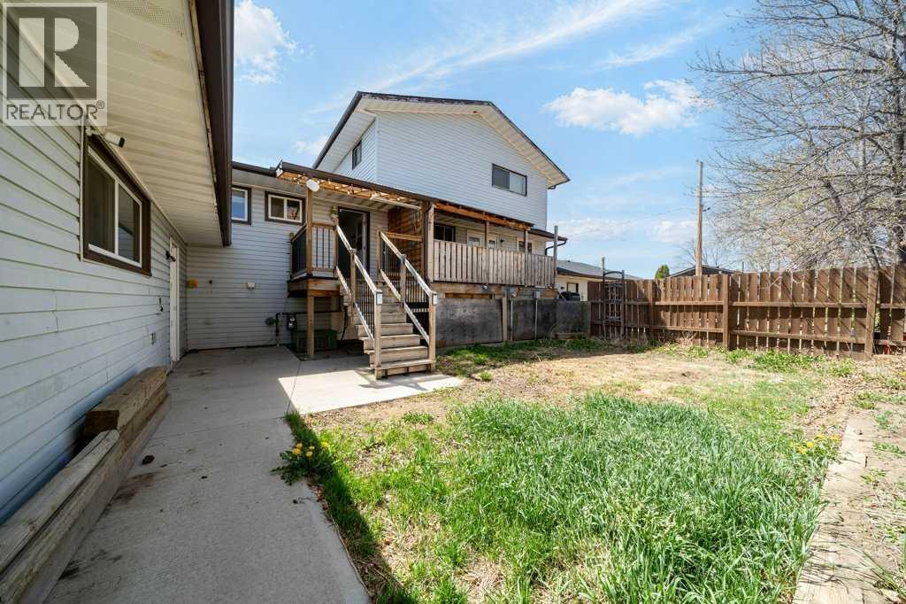 418 9 Avenue Se, Redcliff, Alberta  T0J 2P0 - Photo 38 - A2309713