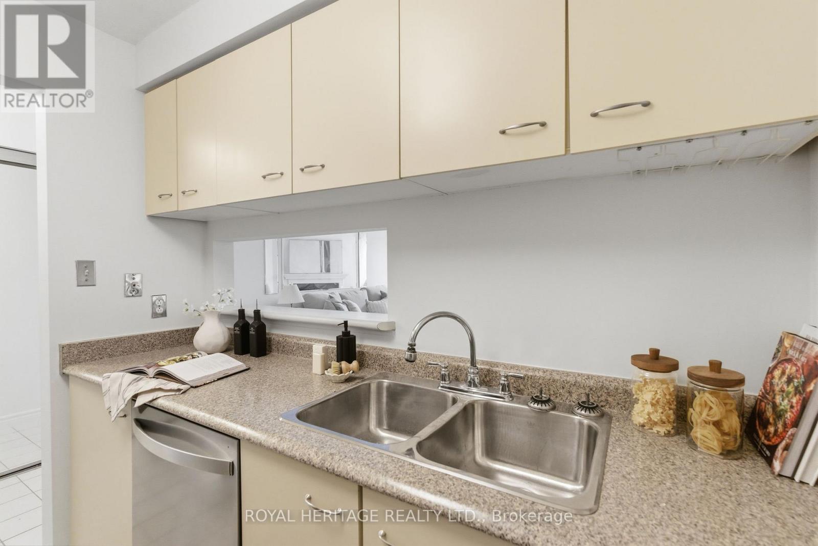 409 - 195 Lake Driveway W, Ajax, Ontario  L1S 7H7 - Photo 25 - E12902378