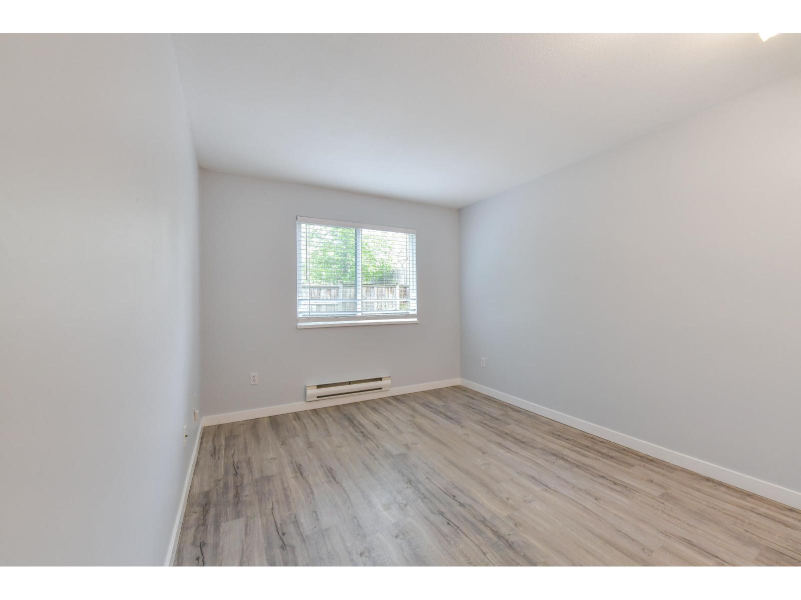 106 1533 Best Street, White Rock, British Columbia  V4B 4E9 - Photo 12 - R3120481