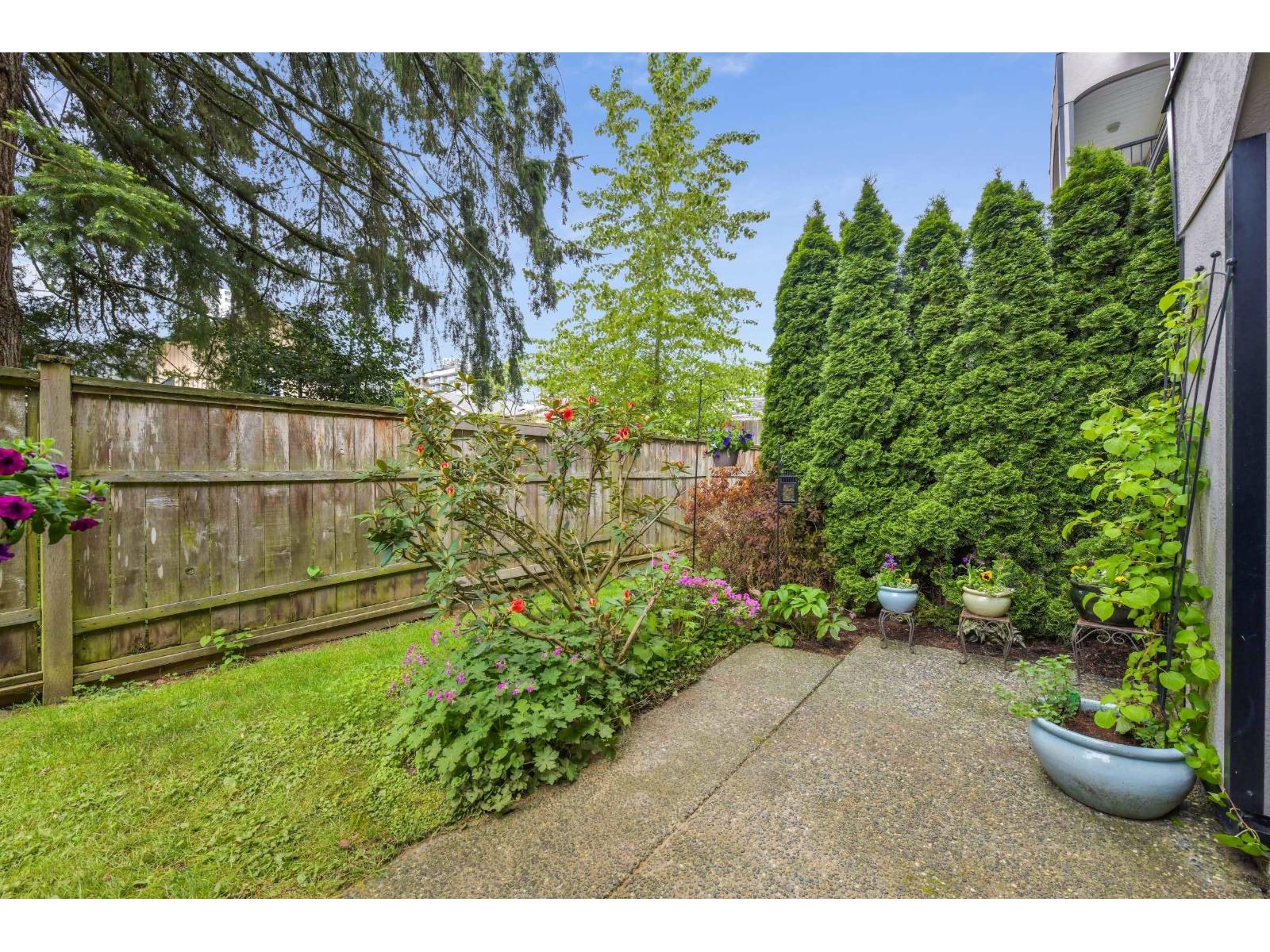 106 1533 Best Street, White Rock, British Columbia  V4B 4E9 - Photo 15 - R3120481