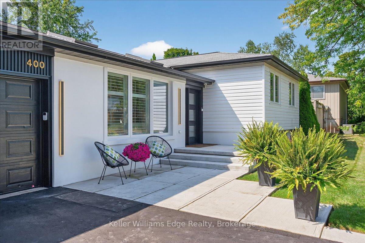400 Sunset Drive, Oakville, Ontario  L6L 3N2 - Photo 4 - W13097862