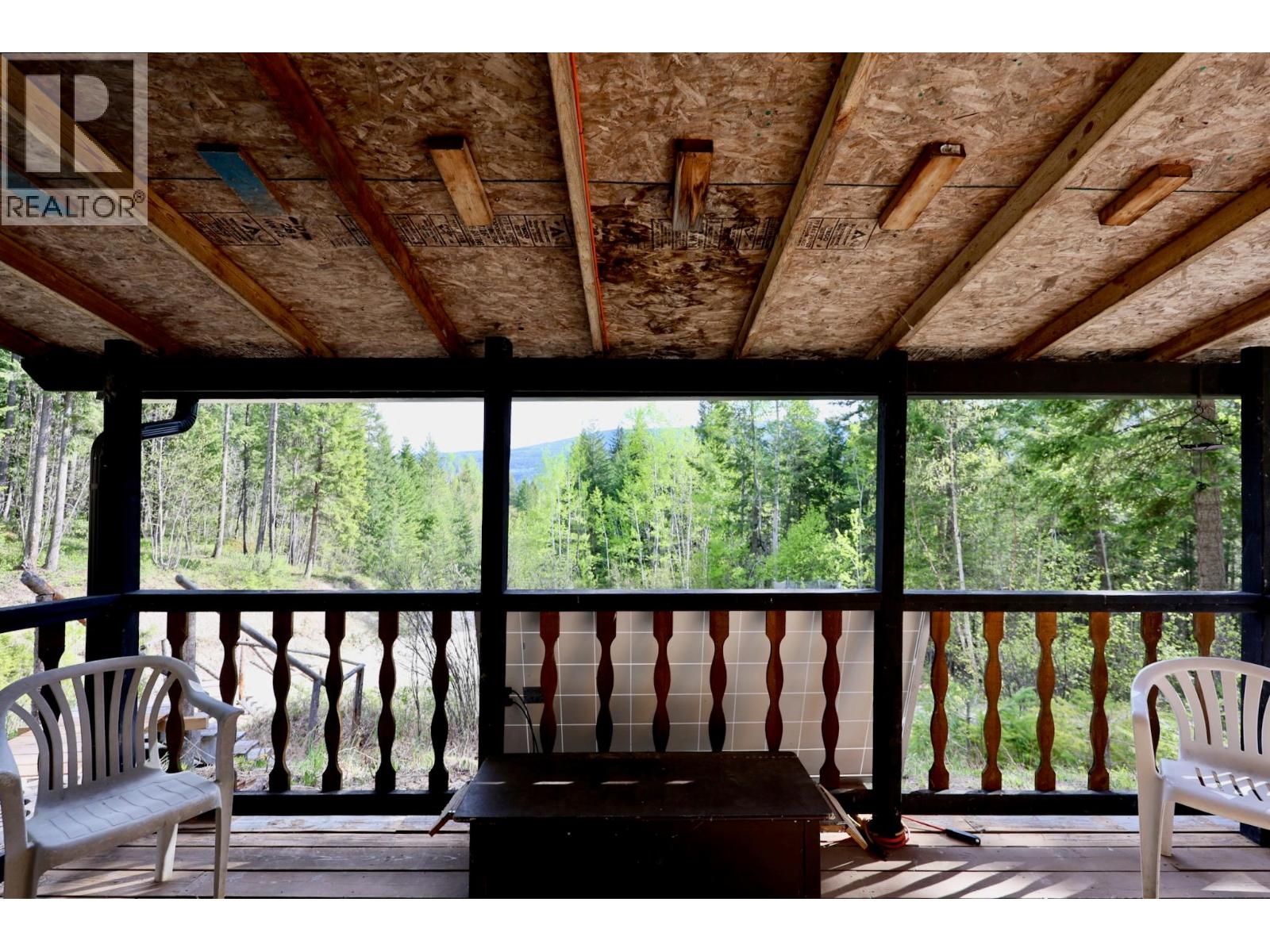 3033 Olive Road, Golden, British Columbia  V0A 1H0 - Photo 18 - 10386814