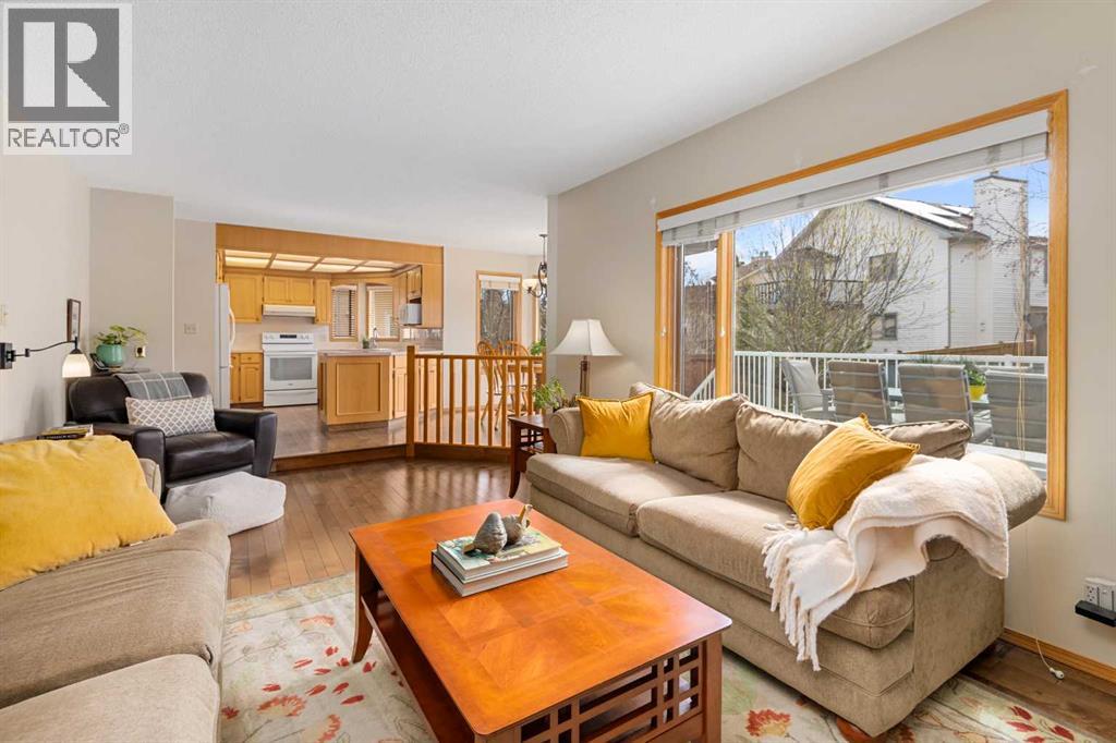 27 Hawkstone Close Nw, Calgary, Alberta  T3G 3P1 - Photo 17 - A2308985