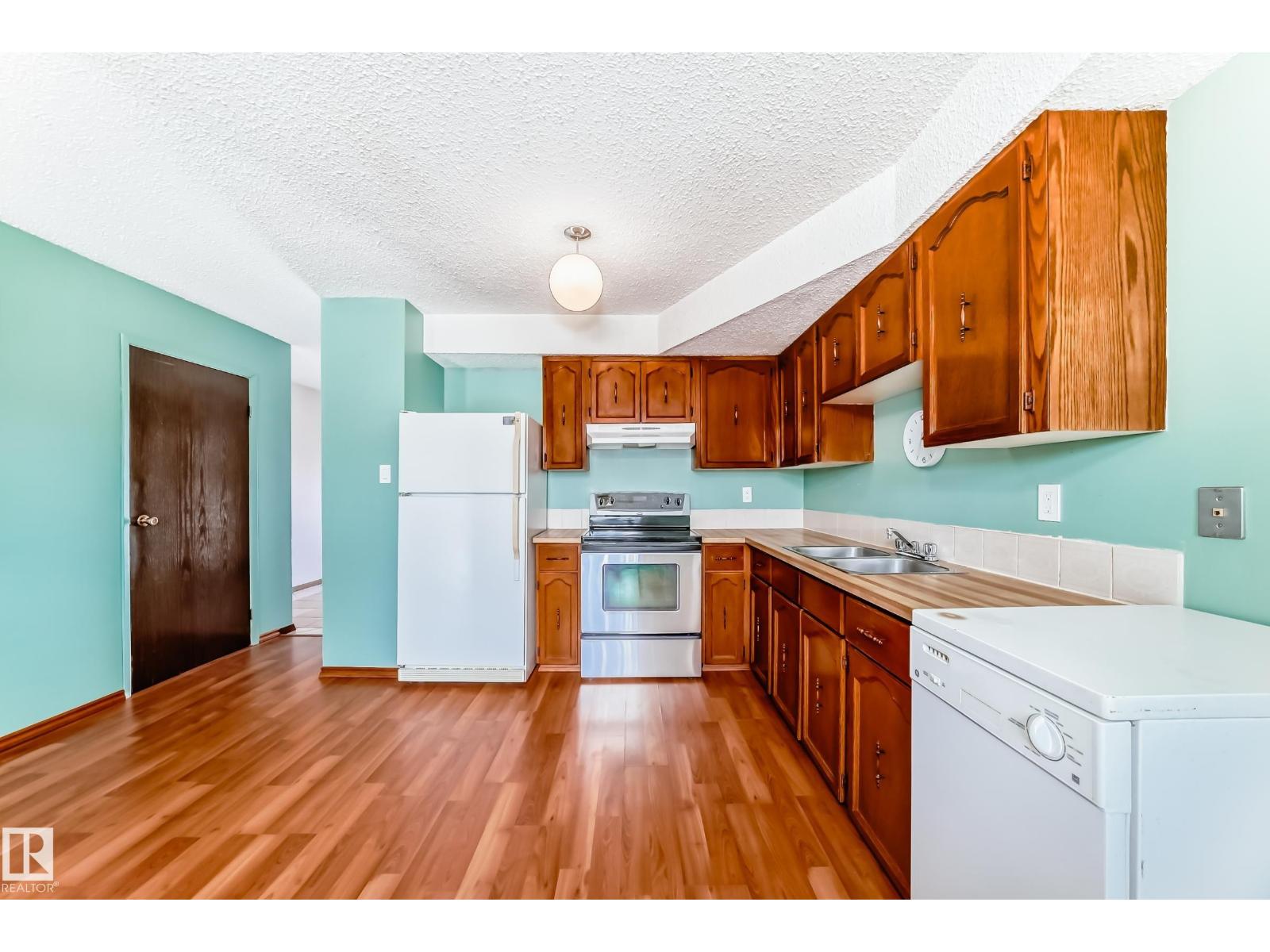 13862 24 St Nw, Edmonton, Alberta  T5Y 1B6 - Photo 4 - E4486870