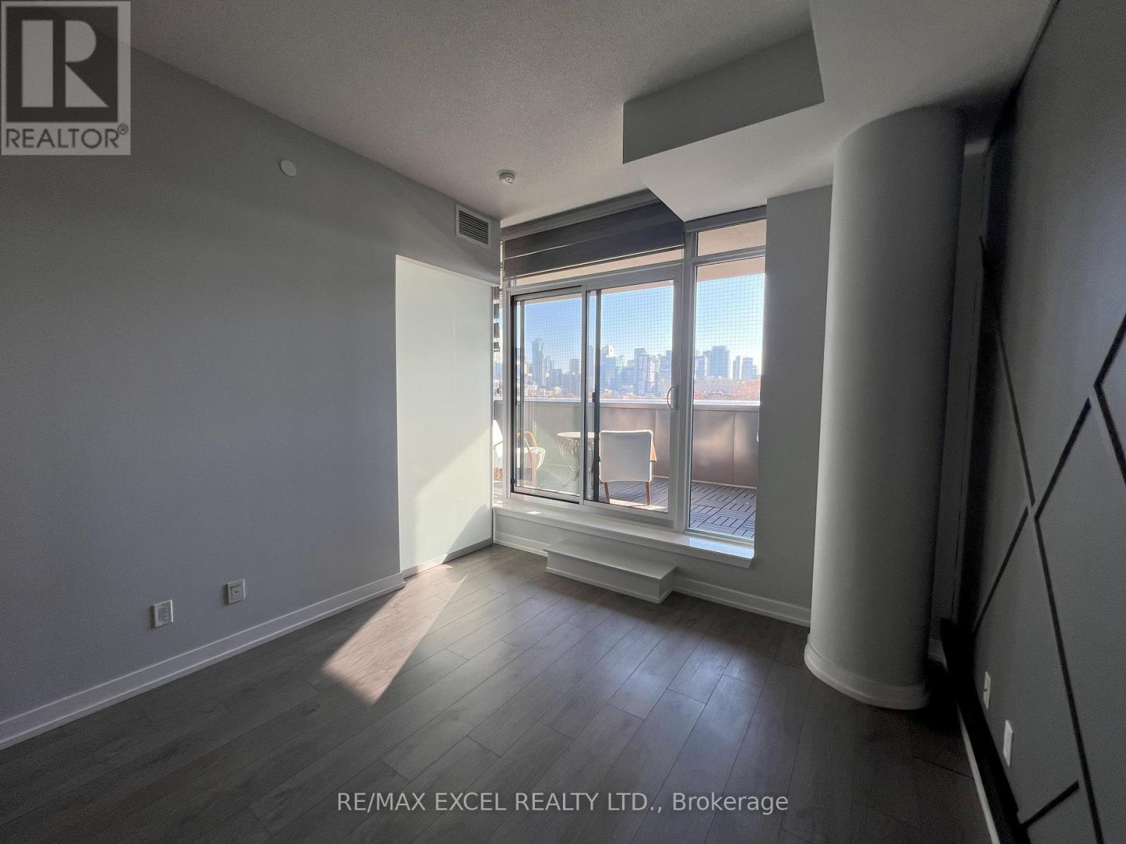 503 - 297 College Street, Toronto, Ontario  M5T 0C2 - Photo 3 - C13107876
