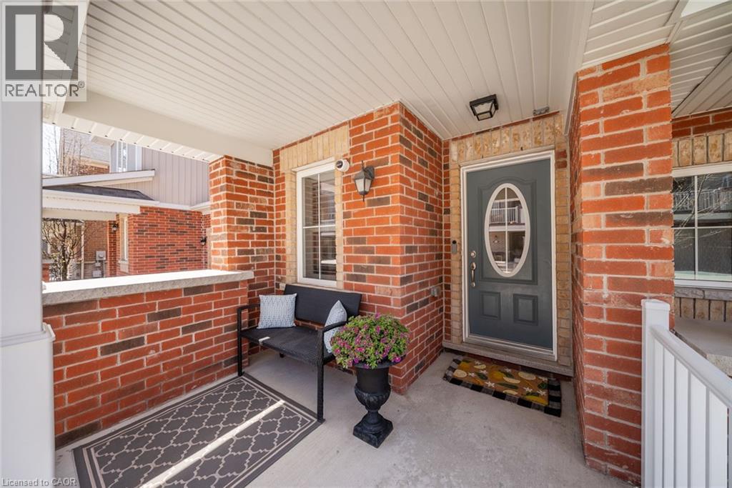 22 Spring Creek Drive Unit# 44, Waterdown, Ontario  L8B 1V7 - Photo 3 - 40828084