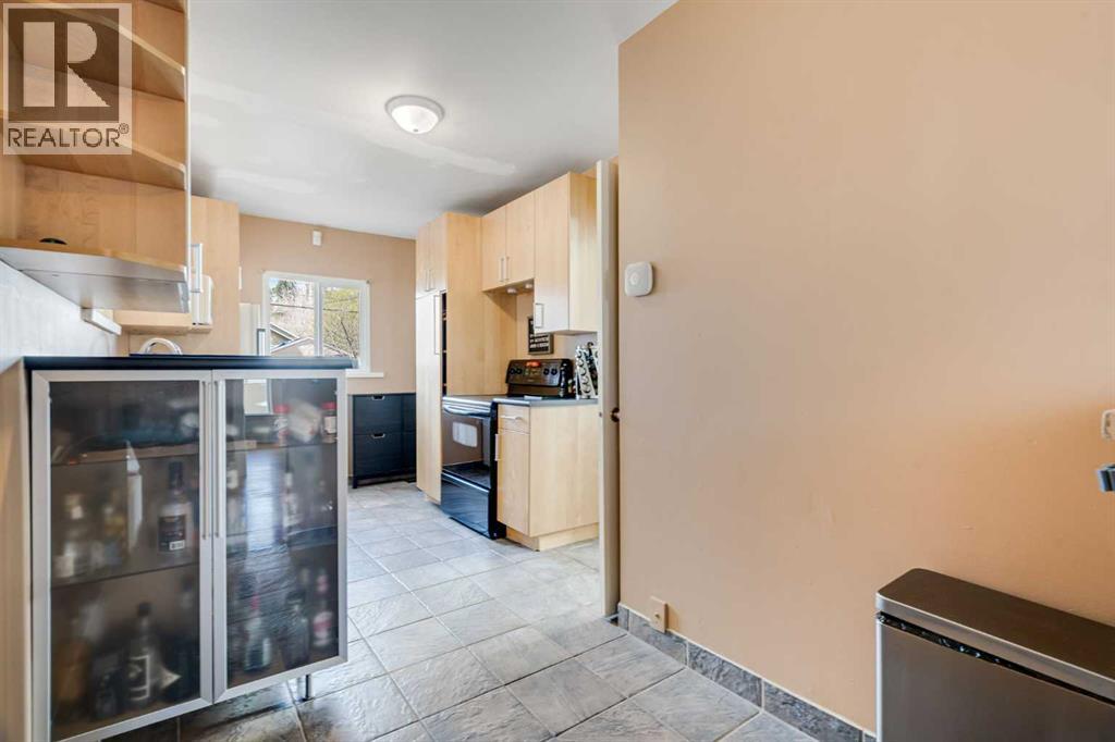 909 5 Street NW, Calgary, Alberta  T2N 1R3 - Photo 12 - A2307777