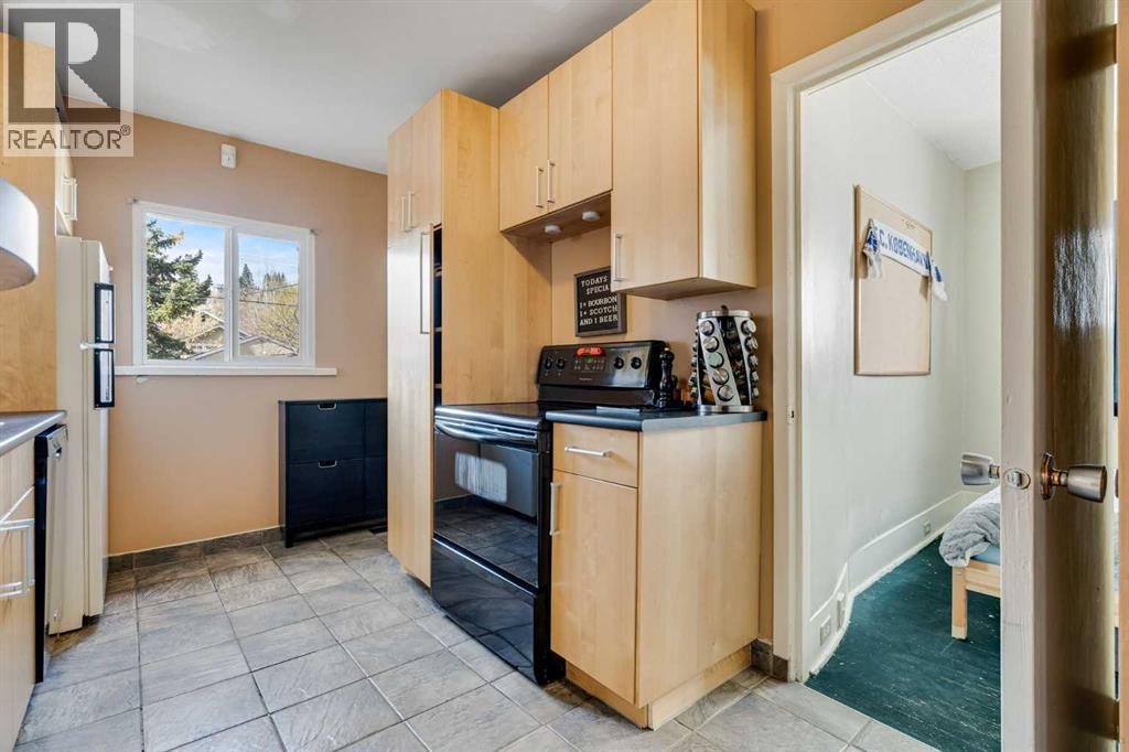 909 5 Street NW, Calgary, Alberta  T2N 1R3 - Photo 15 - A2307777