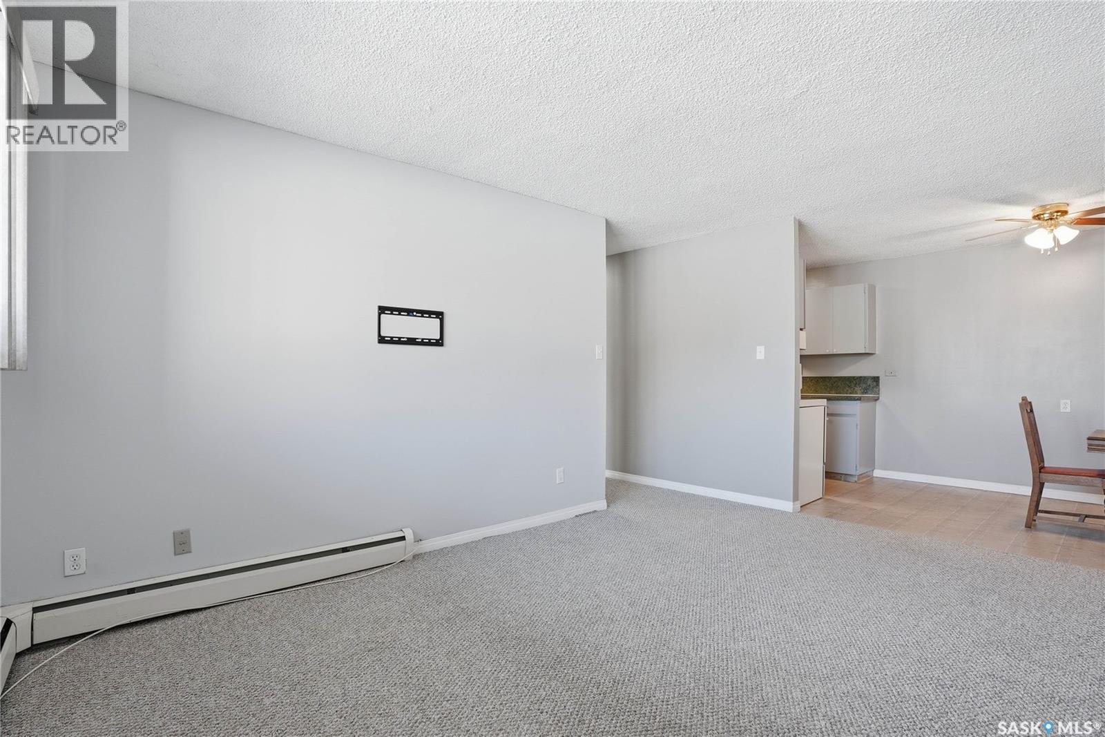 108 143 St Lawrence Court, Saskatoon, Saskatchewan  S7K 4H3 - Photo 5 - SK030302