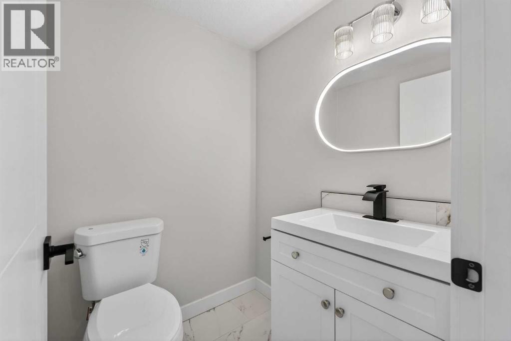 5625 Templehill Road NE, Calgary, Alberta  T1Y 4C1 - Photo 9 - A2303848