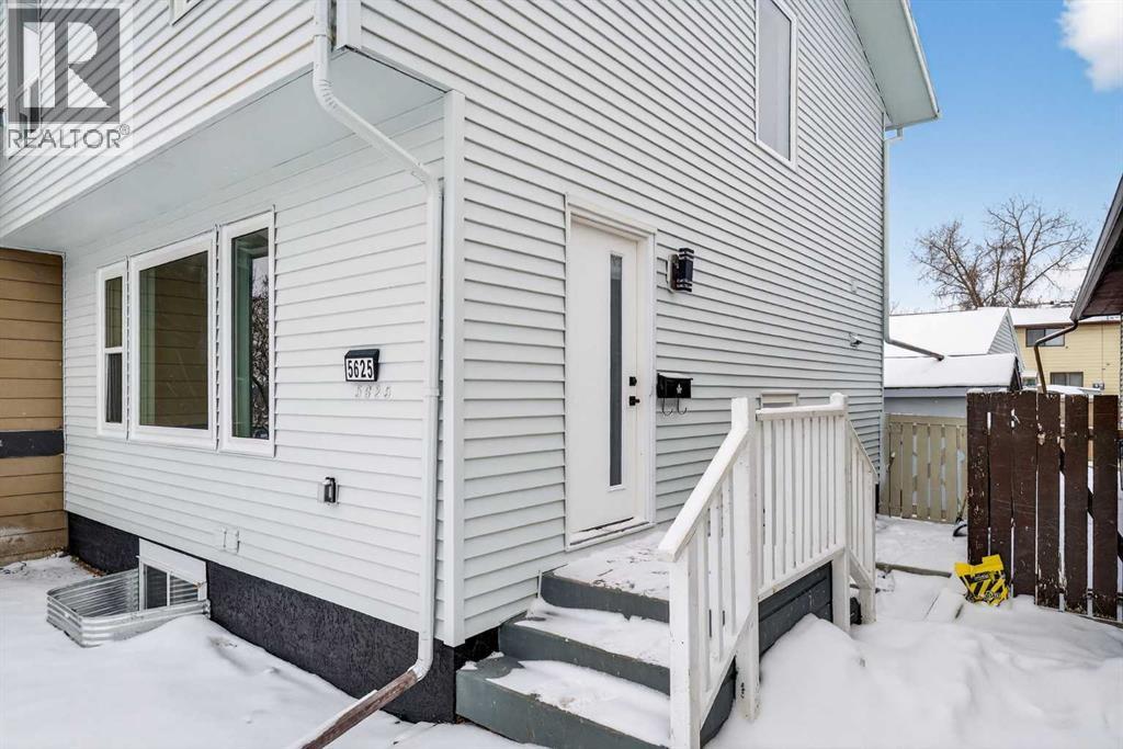 5625 Templehill Road NE, Calgary, Alberta  T1Y 4C1 - Photo 4 - A2303848